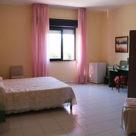 Hotel Mater Mediterranea Senorbi Екстериор снимка