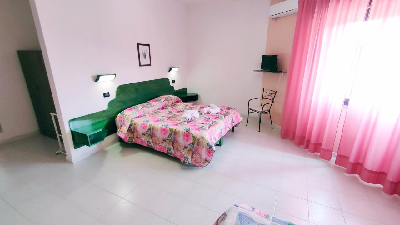 Hotel Mater Mediterranea Senorbi Екстериор снимка