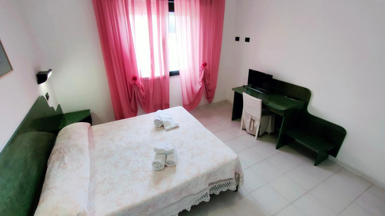 Hotel Mater Mediterranea Senorbi Екстериор снимка